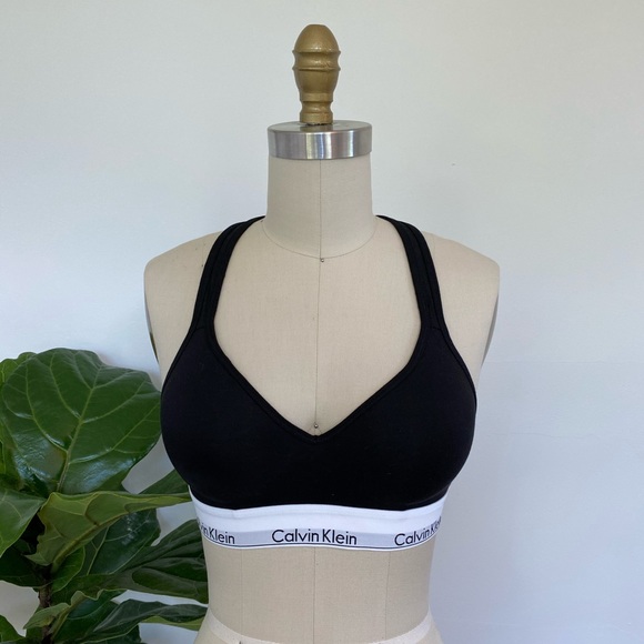Calvin Klein Underwear Other - Calvin Klein lightly lined bra